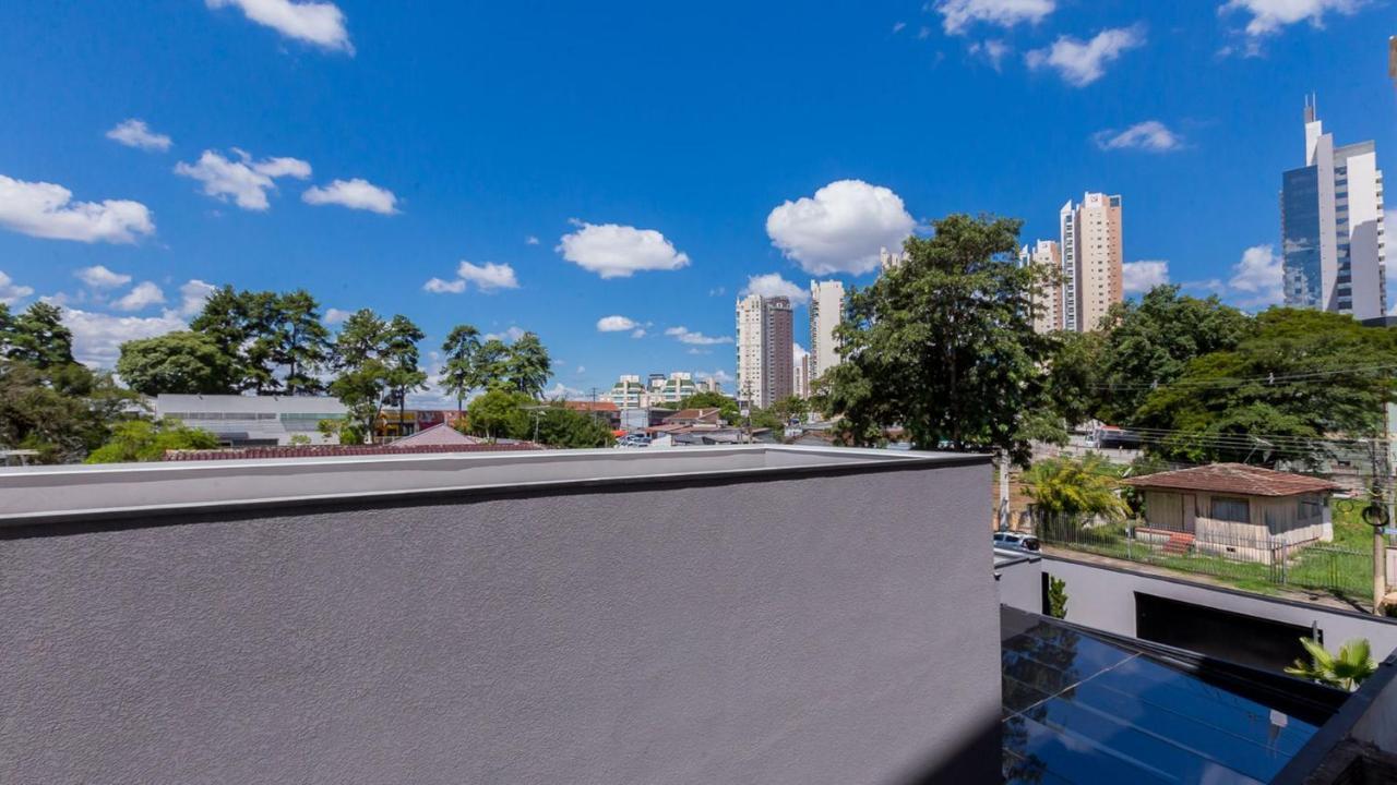 Estudios Confortaveis Com Precos Acessiveis Totalmente Mobiliados Curitiba Bagian luar foto