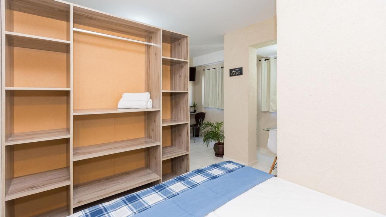 Estudios Confortaveis Com Precos Acessiveis Totalmente Mobiliados Curitiba Bagian luar foto