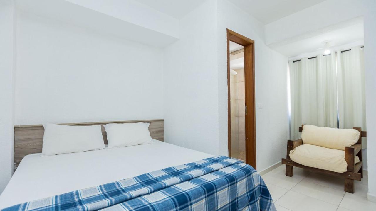 Estudios Confortaveis Com Precos Acessiveis Totalmente Mobiliados Curitiba Bagian luar foto